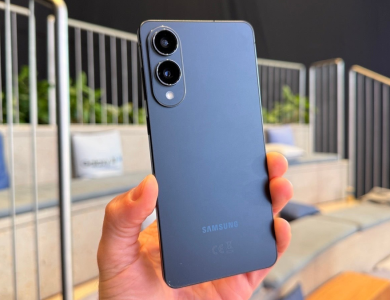Cận cảnh Samsung Galaxy S25 Edge